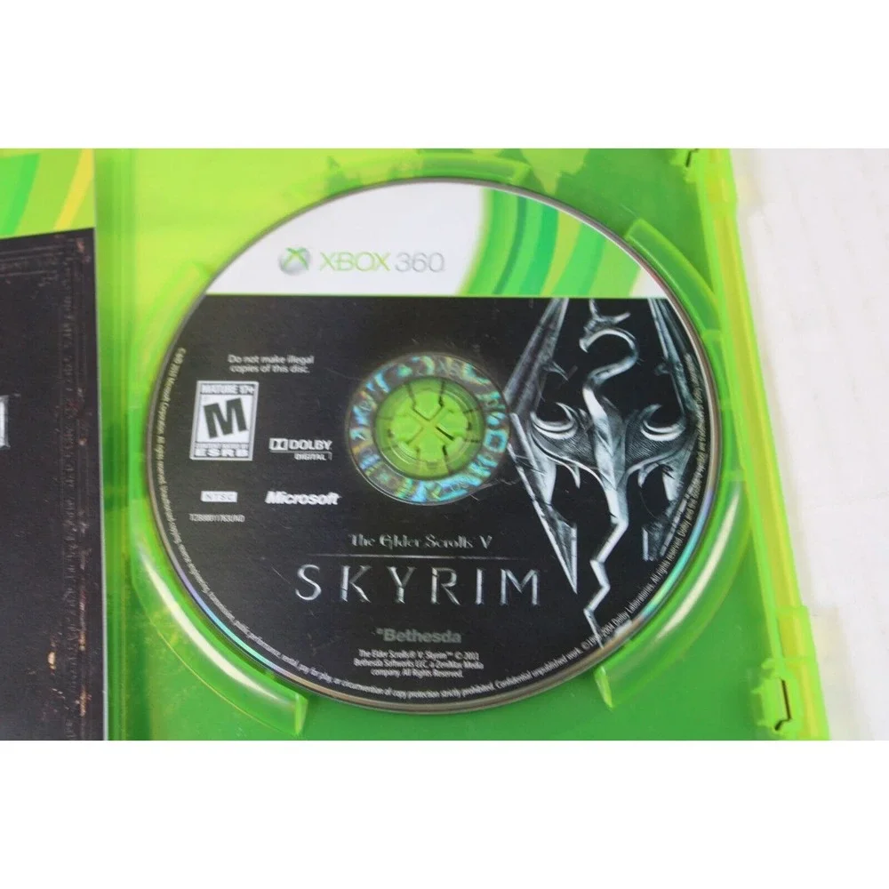 The Elder Scrolls V: Skyrim (Microsoft Xbox 360, 2013) Authentic, W/ Manual